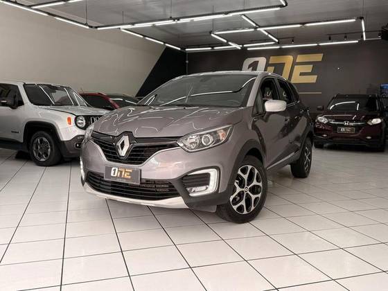RENAULT CAPTUR 1.6 16V SCE FLEX BOSE X-TRONIC